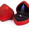 1200x848.jpg Rood hartvormig ringdoosje met LED