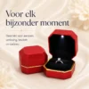 Ringdoosje met gouden rand en LED – Rood – extra productfoto Rood ringdoosje met gouden rand, geopend en gesloten